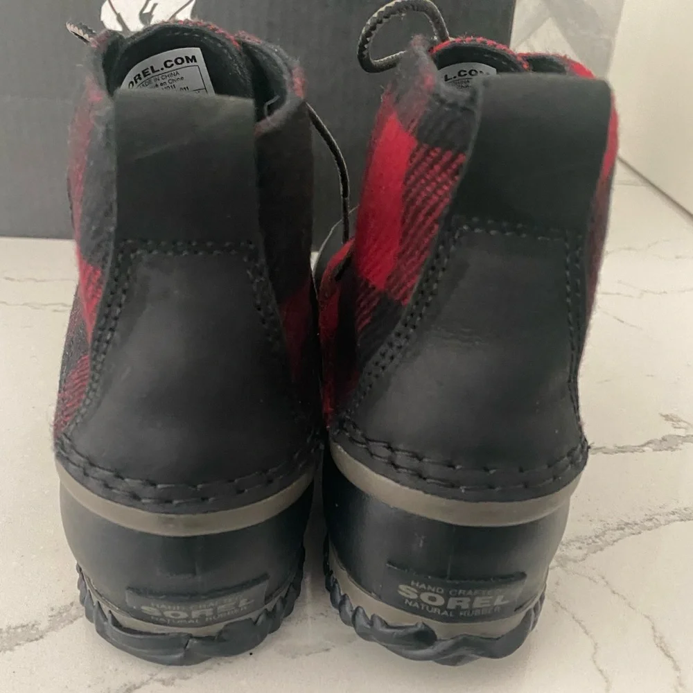 Sorel Out 'N About Boot - Picture 5 of 11